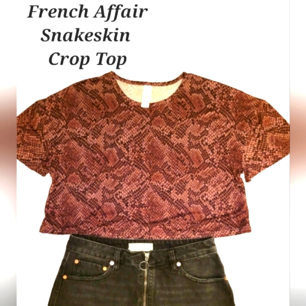 Crop Top | Snakeskin Crop Top | French Affair Top | Animal Print Top | EUC